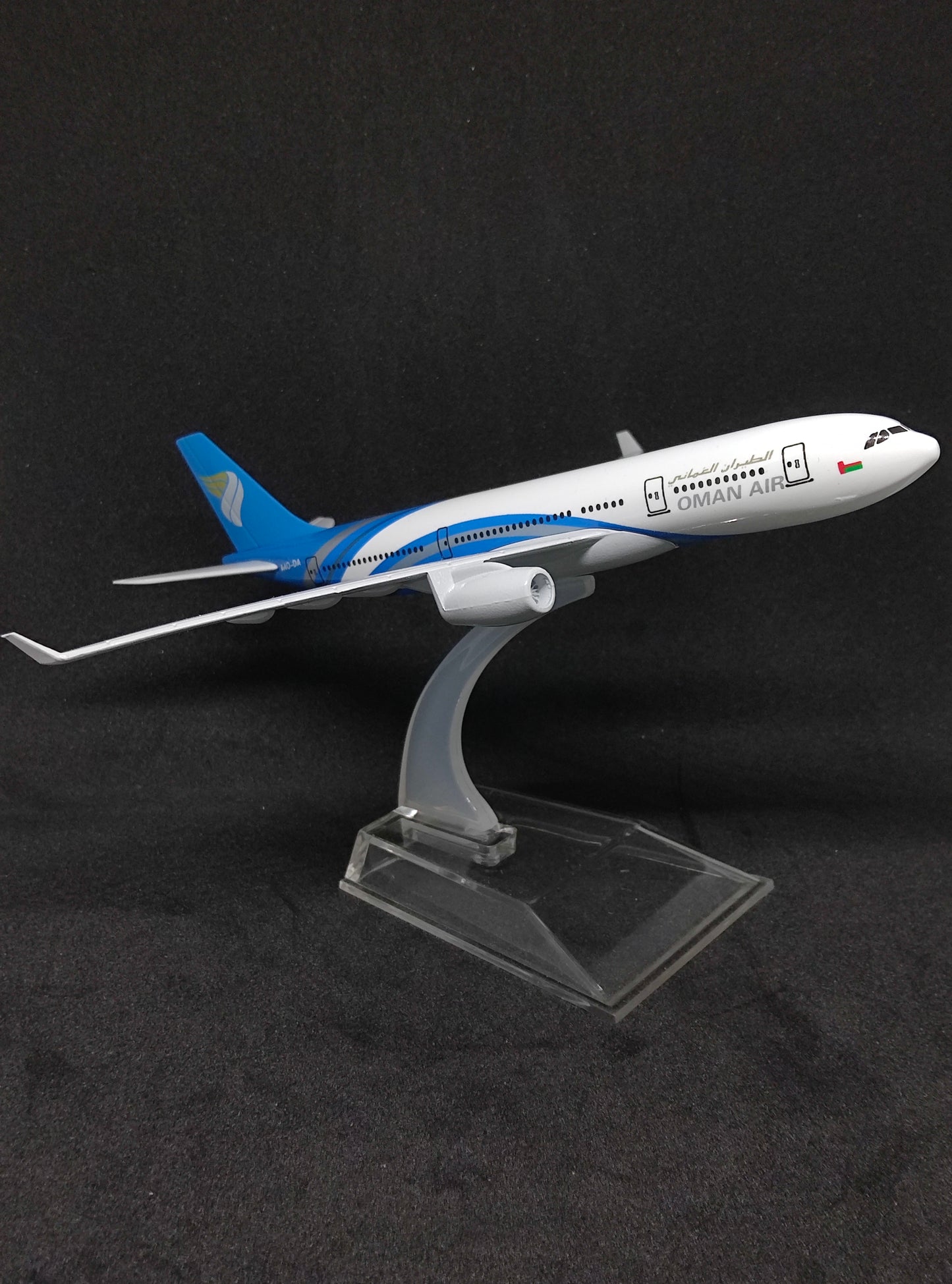 Oman Air Airbus A330-200 A4O-DA 16cms Airplane Model