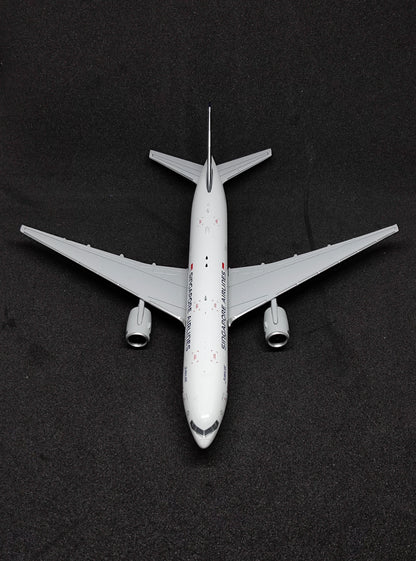 Singapore Airlines Boeing B777-200ER 9V-SRN Diecast Scale Model JCWings