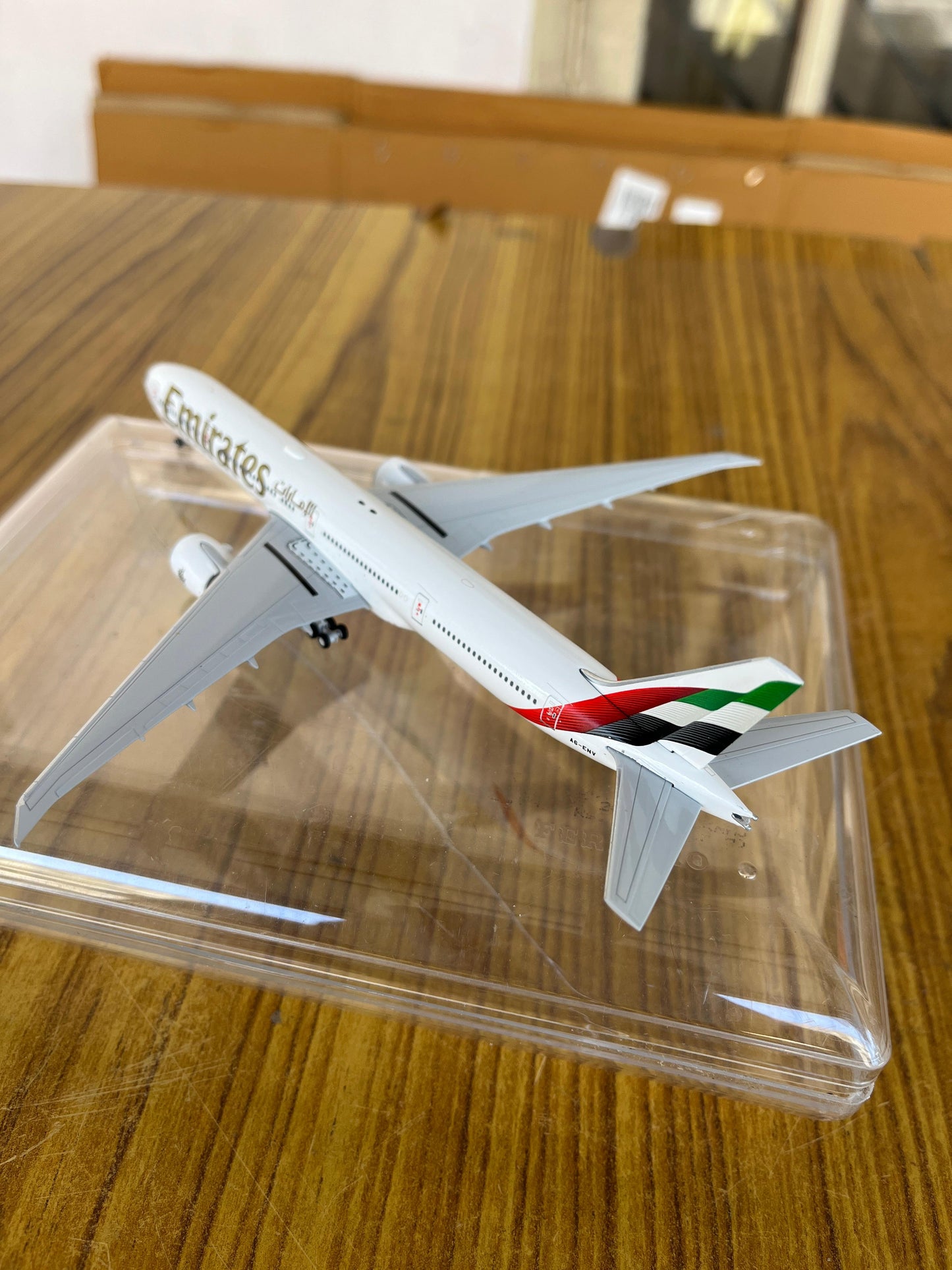 Emirates Boeing 777-300ER A6-ENV 1/400 Diecast Scale Model GeminiJets