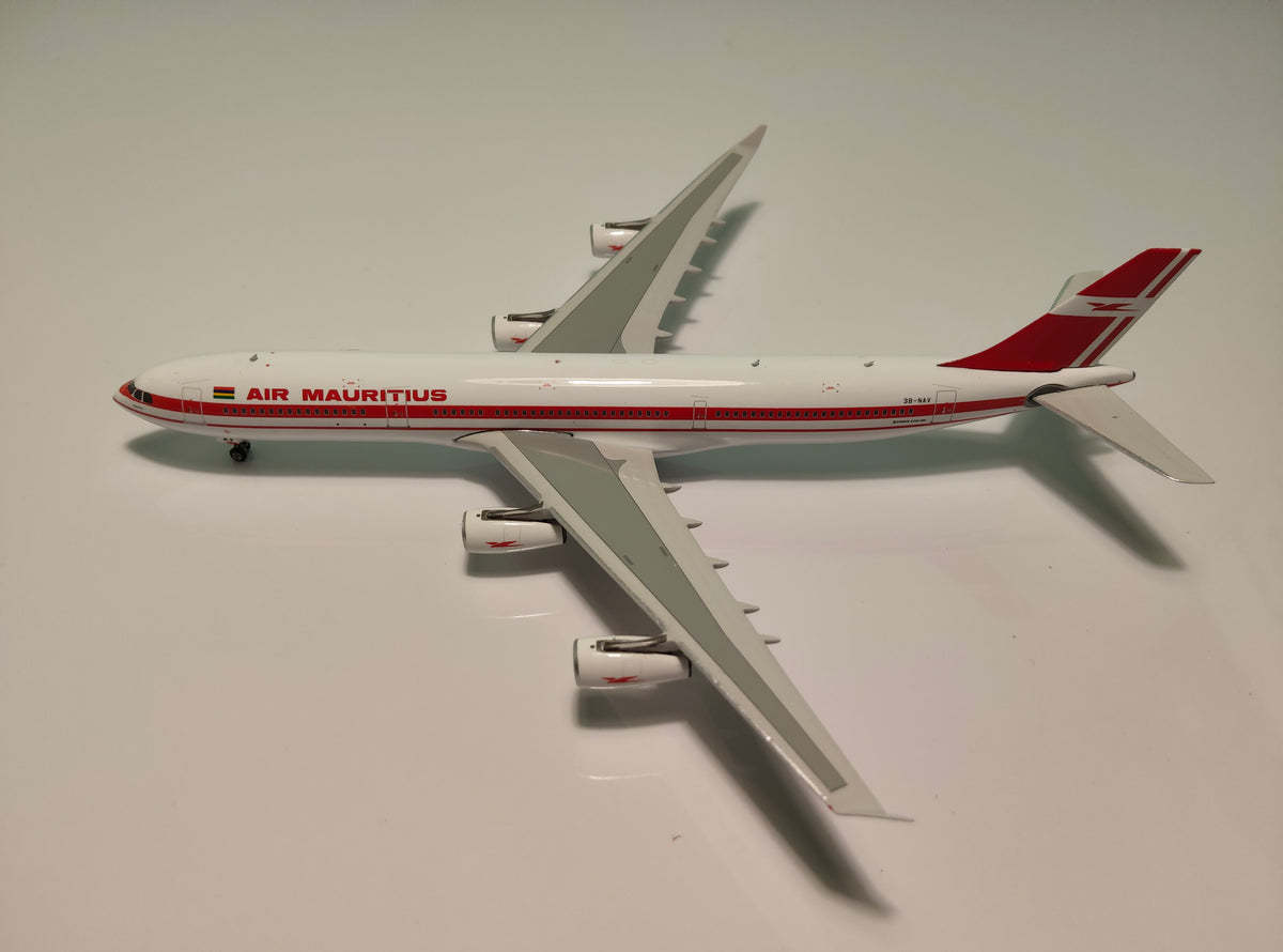 Air Mauritius Airbus A340-300 3B-NAV 1/400 Diecast Scale Model Phoenix Models