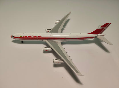 Air Mauritius Airbus A340-300 3B-NAV 1/400 Diecast Scale Model Phoenix Models