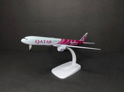 Qatar Airways Boeing B777-300ER A7-BEB 20cms Airplane Model