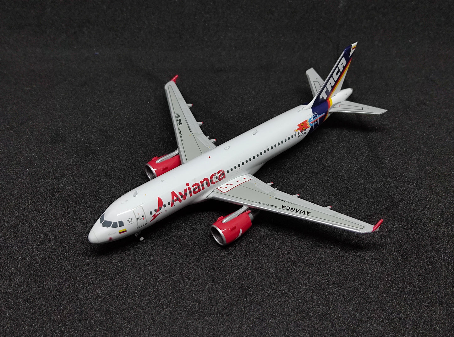 Avianca Airbus A320 N567AV 1/400 diecast scale model GeminiJets