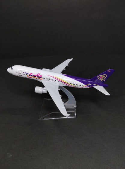Thai Smile Airbus A320 HS-TXA 16cms Airplane Model