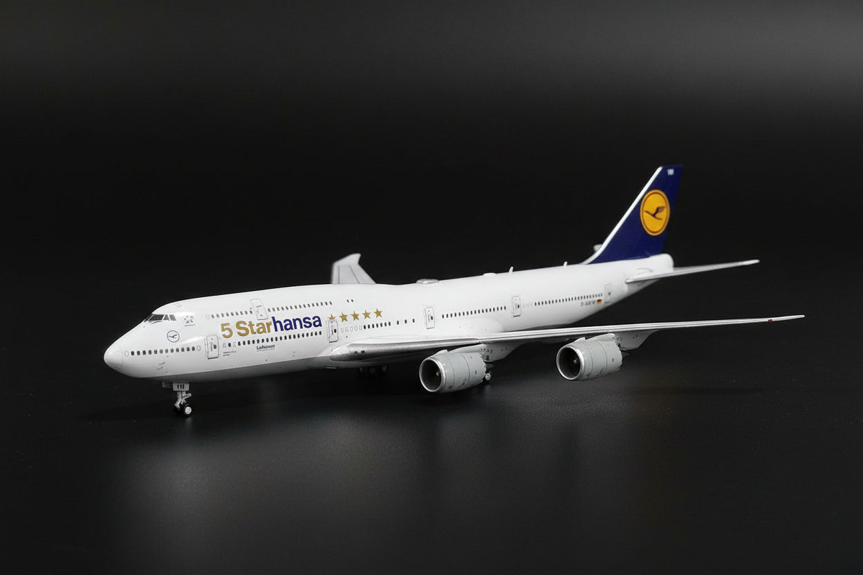 [PRE-ORDER] Lufthansa 5 Starhansa B747-8i D-ABYM 1/400 Diecast Scale Model HXModels